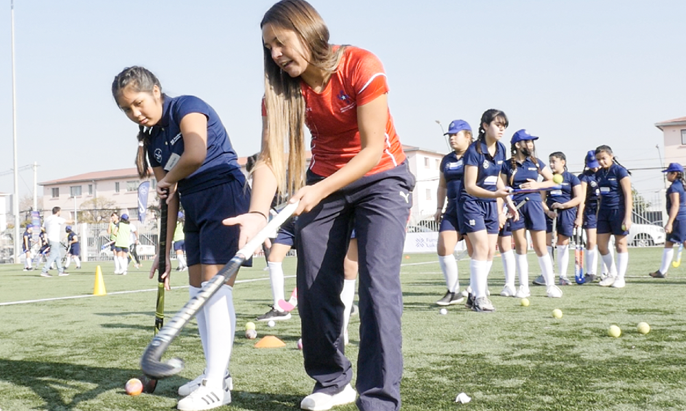 El hockey como herramienta para la formación de niñas y jóvenes