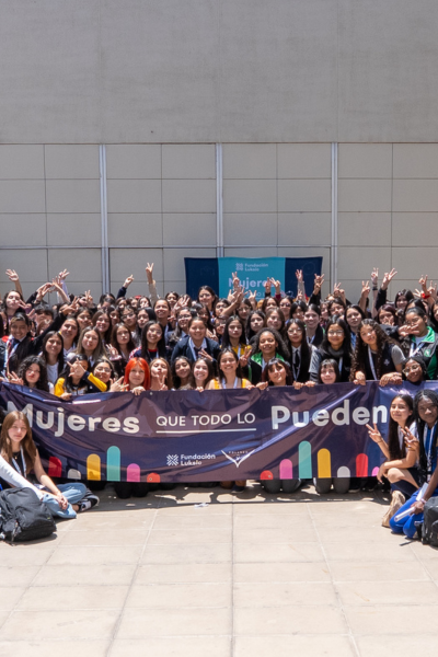 Encuentro en Antofagasta para mujeres entregó herramientas prácticas para empoderarse ante el mundo educativo y laboral