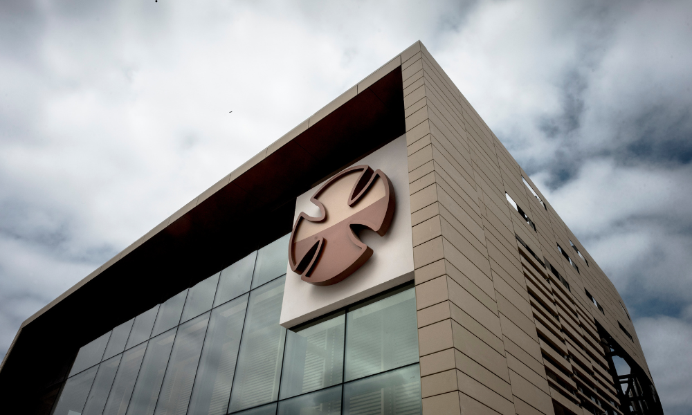 Familia Luksic compromete financiamiento para el Instituto de Antofagasta en Teletón 2025