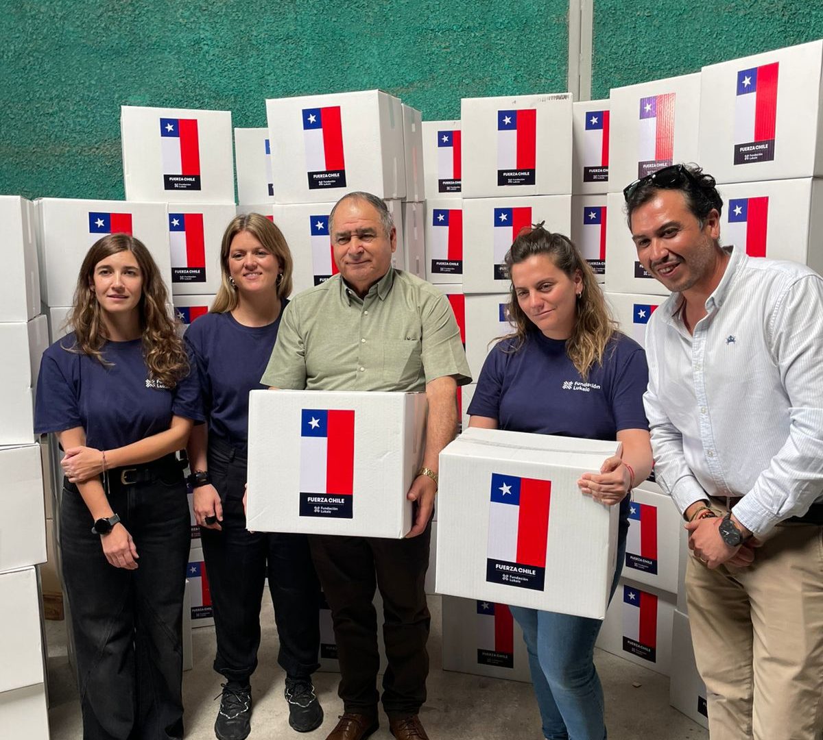 Fundación Luksic entrega apoyo para damnificados de Mejillones